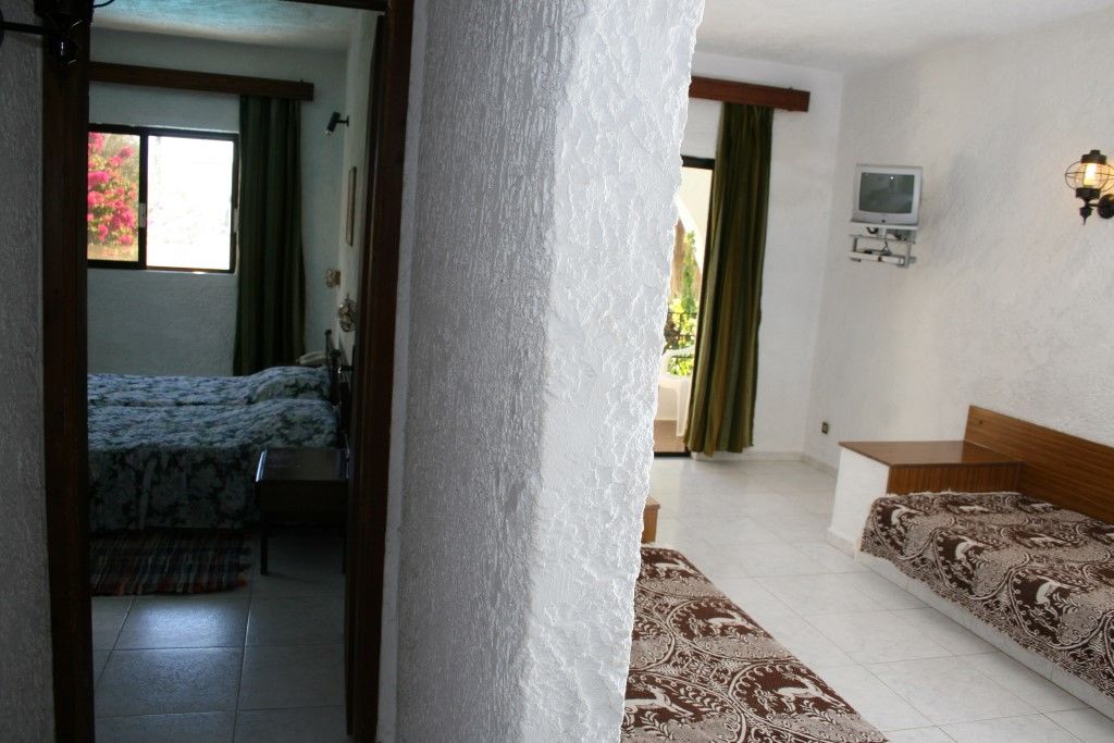 Oasis Hotel Bungalows Afandou Rhodes Exterior foto
